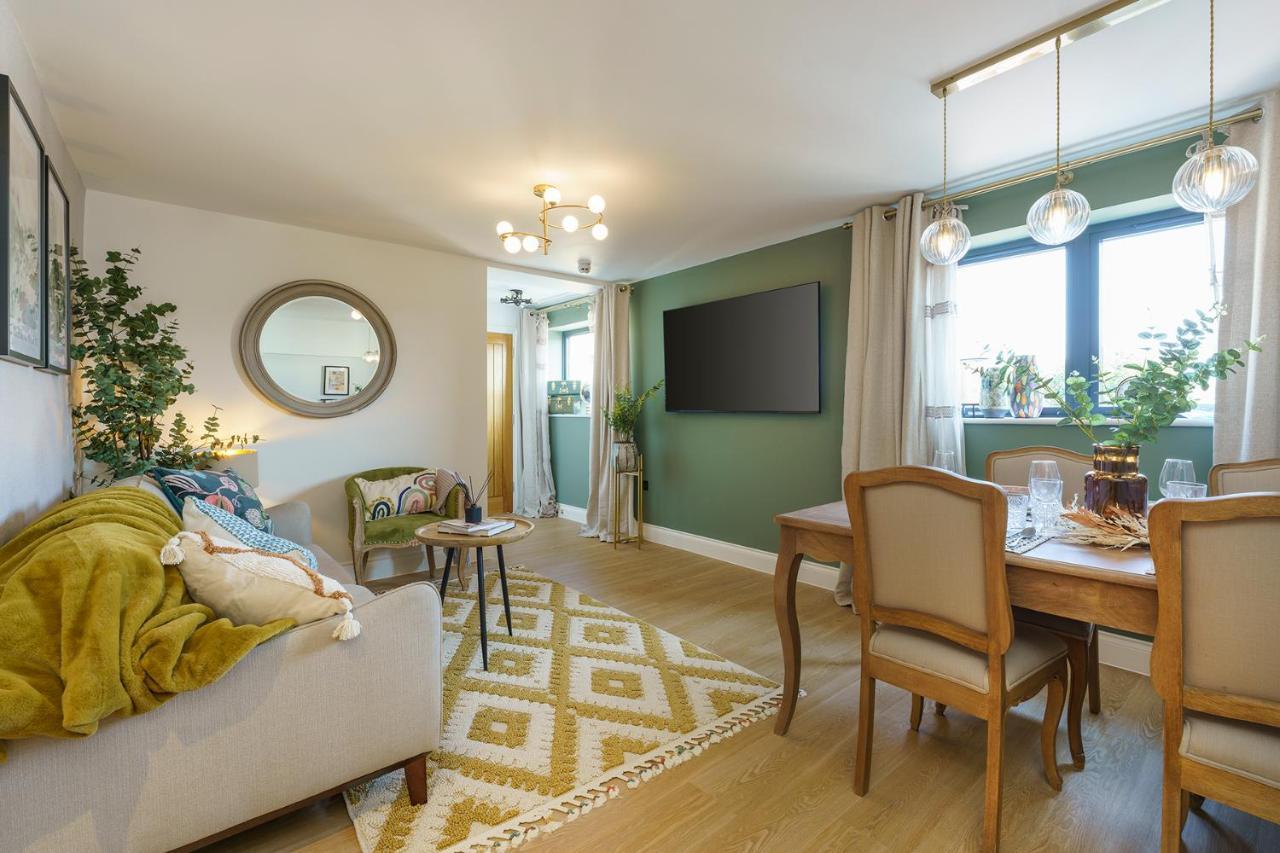 Evergreen - 2 Bed Luxury Apartment By Mint Stays Bristol Esterno foto
